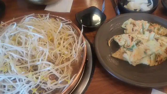 직접 부쳐 먹는 부침개