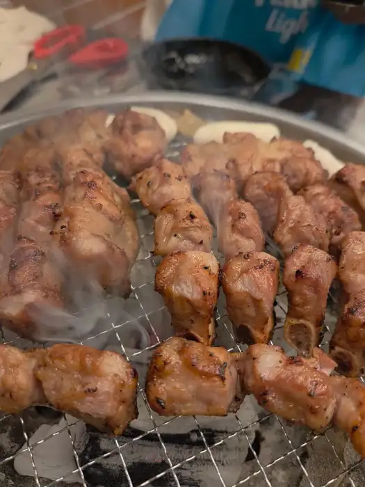 잘 익어서 먹음직스러운 쪽갈비