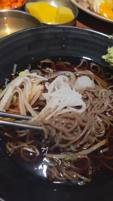 비빔국수