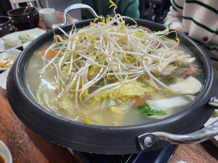 꼬리전골의 푸짐한 모습