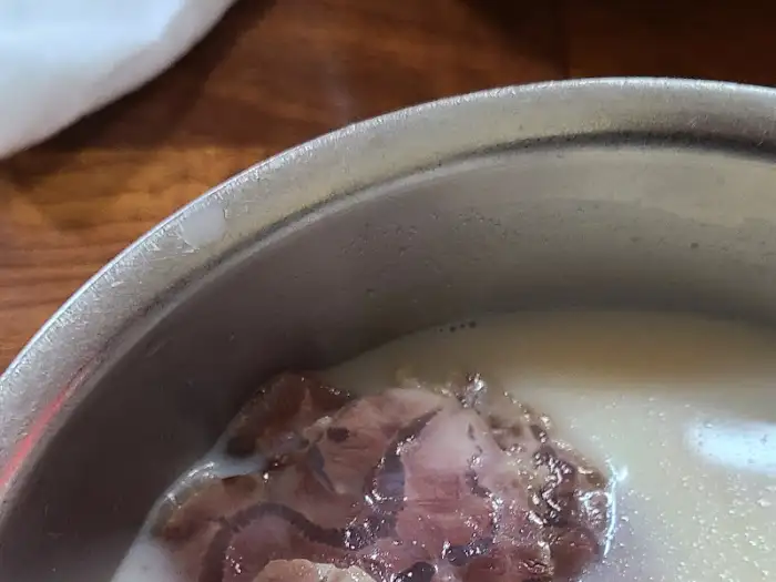 도가니수육의 도가니와 살코기
