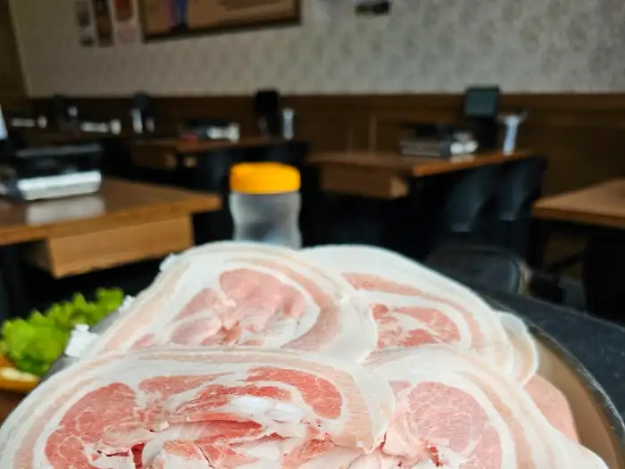 돈하리 삼겹살 세팅