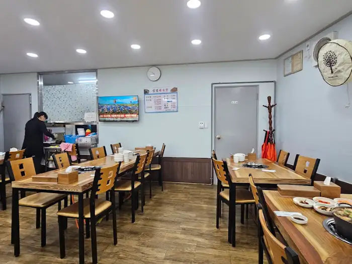 삼정 아구탕 내부 모습