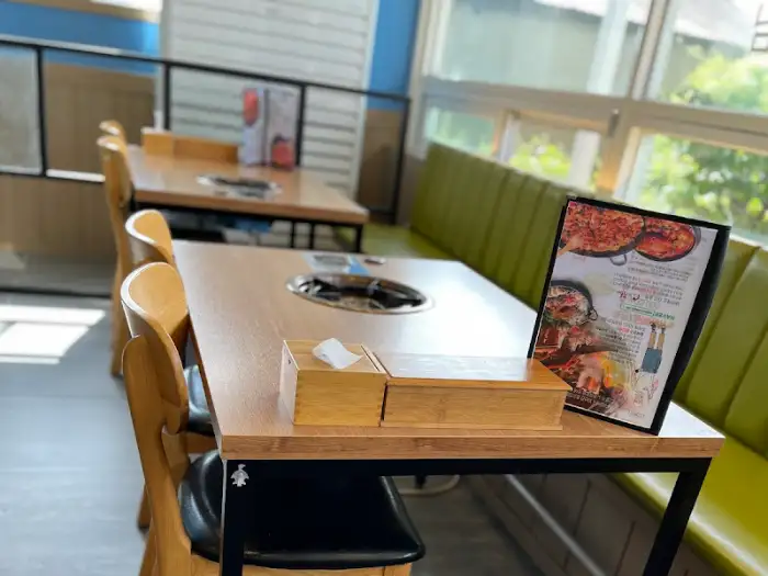 테이블 세팅과 메뉴판