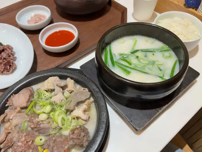 국밥과 고사리 국밥
