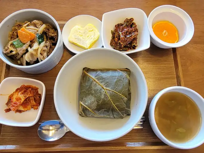 연잎밥정식 전체 상차림
