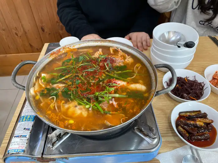 동명횟집 매운탕