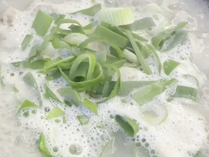 보글보글 끓는 순대국