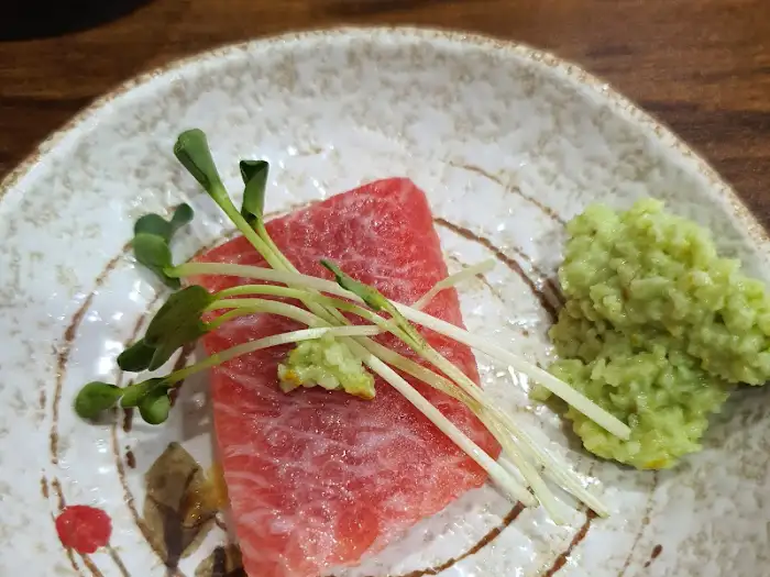 고급스러운 참치 한 점