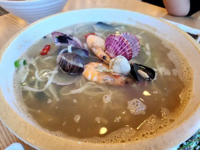 해물칼국수 한 그릇