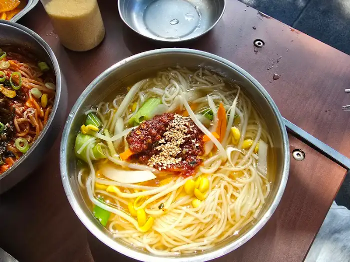 멸치국수