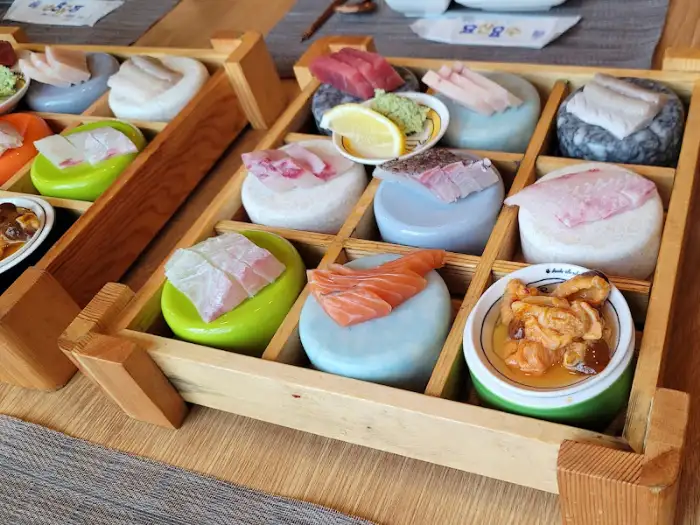 모둠 사시미 구성