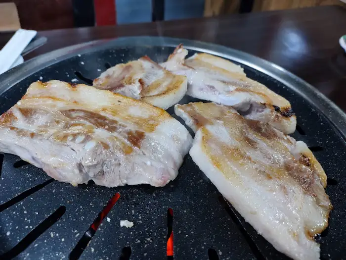 불판 돼지고기