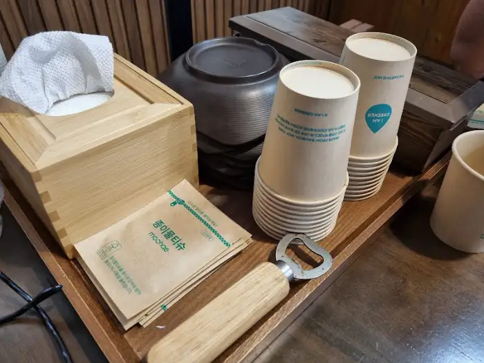 정선회관 테이블 세팅