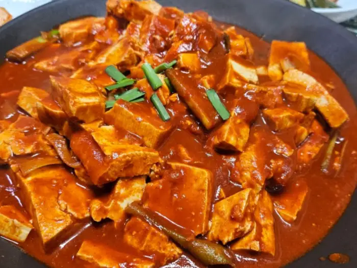 내집식당 두부두루치기