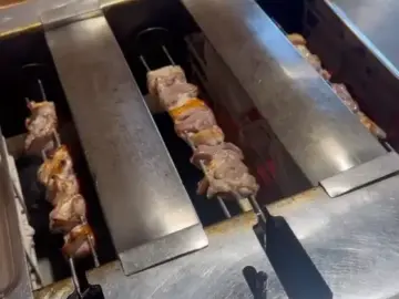 회전 구이의 신세계, 이색 오리꼬치 맛집 탐방