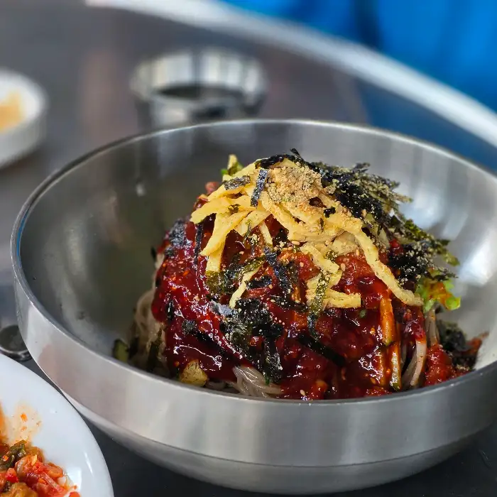 메밀비빔막국수