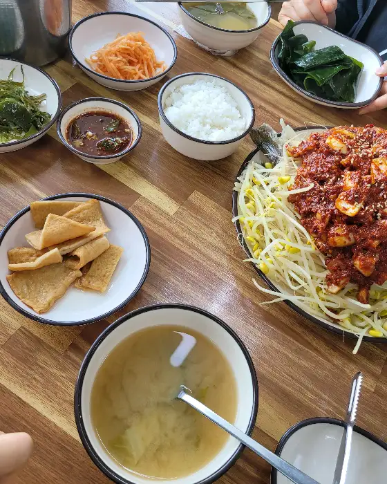 정갈한 밑반찬