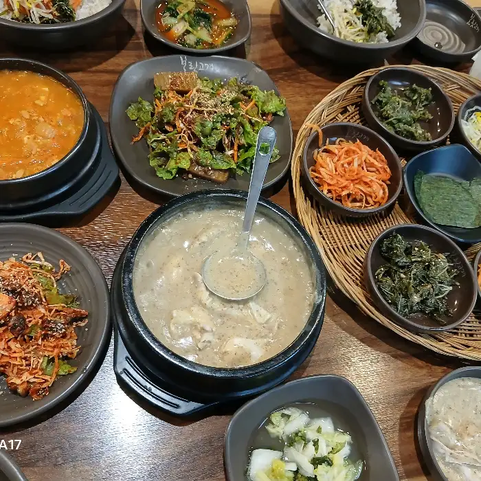 푸짐한 한 상 차림