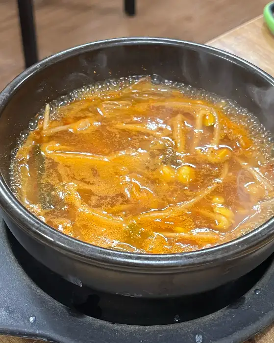 뜨끈한 콩나물국