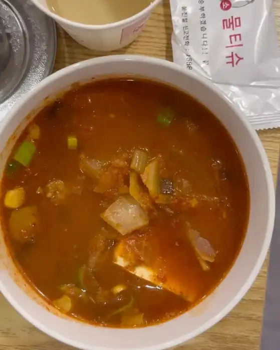 김치찌개 모습
