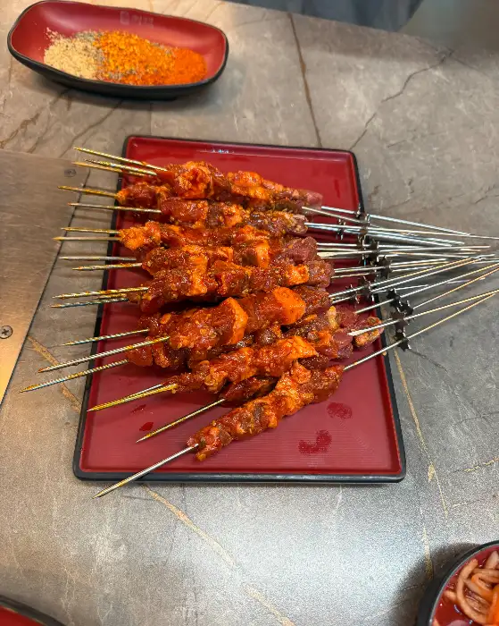 양념된 양꼬치