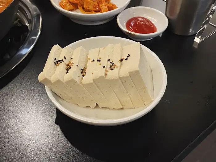애월식당 구리점 두루치기 곁들임 메뉴 두부