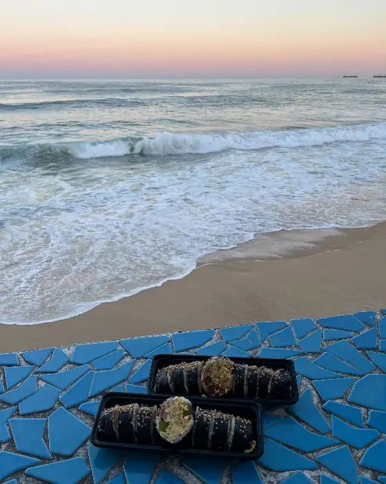 묵호 김밥과 바다 풍경