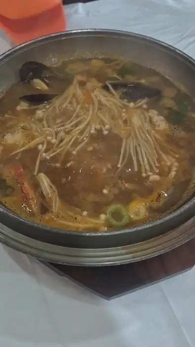 푸짐하고 시원한 국물이 특징인 담양죽순게장의 꽃게탕