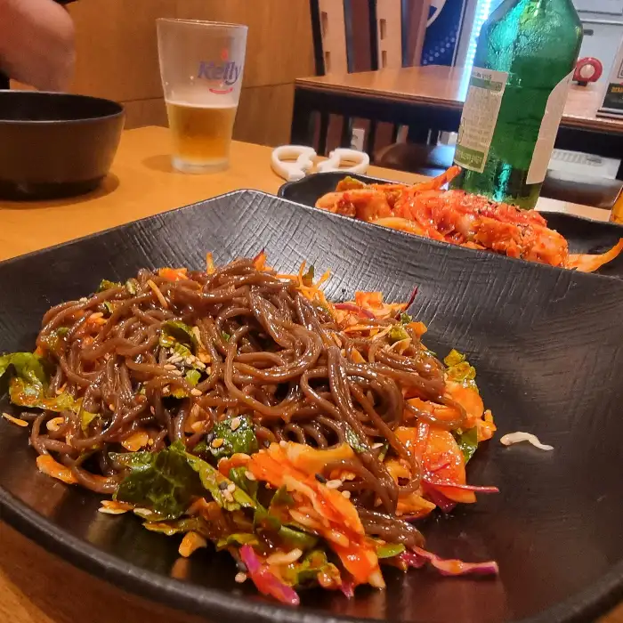 도야족발보쌈 남해점의 매콤한 불족발