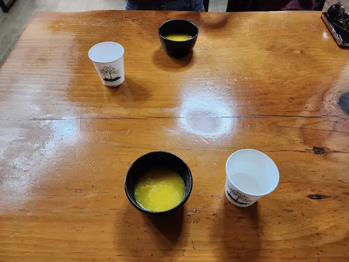동이식당의 따뜻한 국물 요리