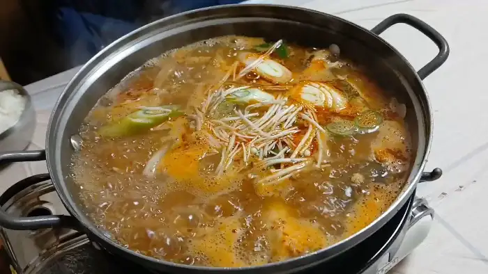 경주횟집의 푸짐한 매운탕