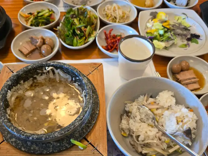 소담 테이블 세팅
