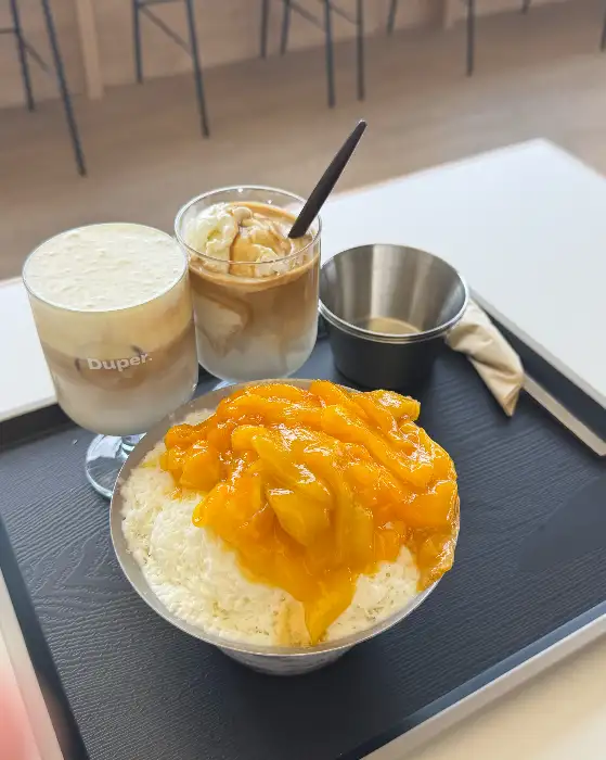 망고 빙수와 커피, 음료