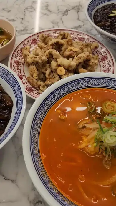 구레미식당 얼큰고기짬뽕