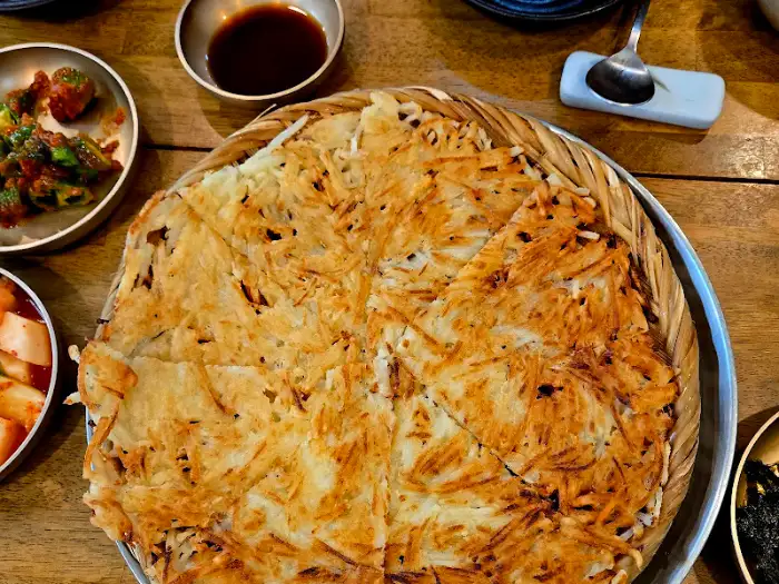 겉바속촉 감자전