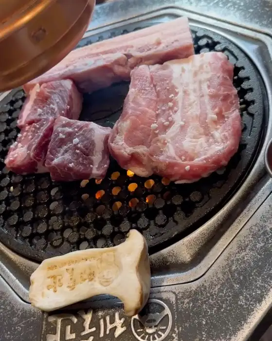 신선한 고기 등장