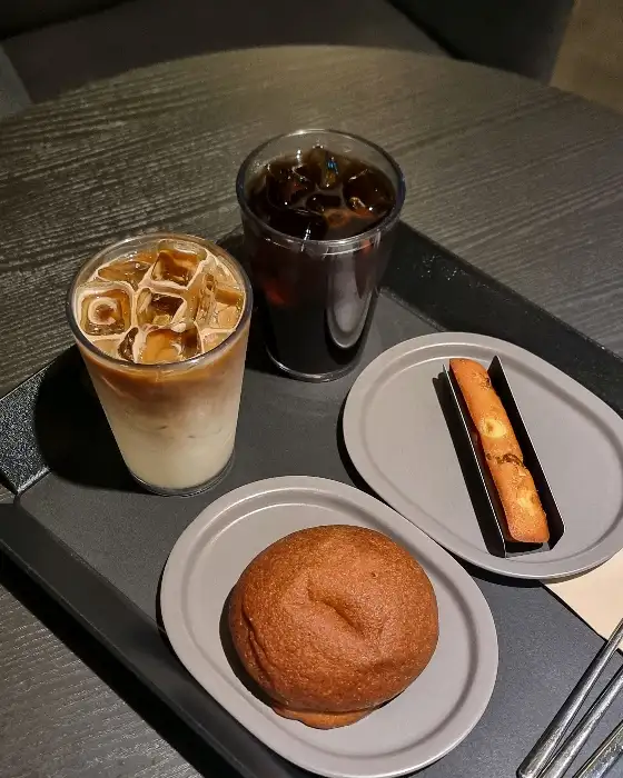 커피와 디저트 메뉴