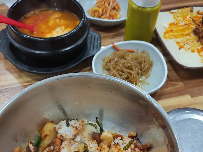 인생맛집의 뚝배기 된장찌개