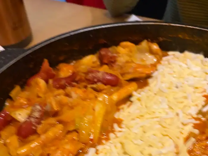 지강한식당 잠실점 닭갈비와 치즈