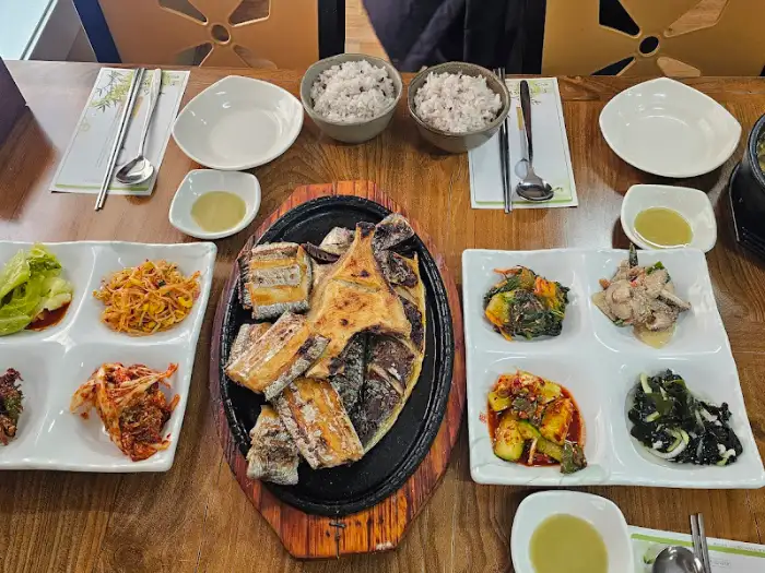 테이블 세팅