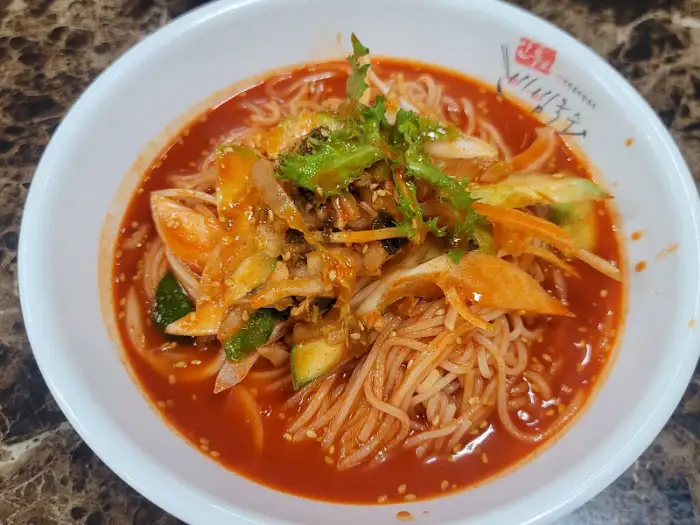 비빔국수