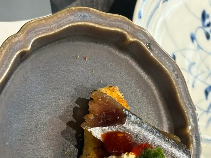 플레이팅 된 참치
