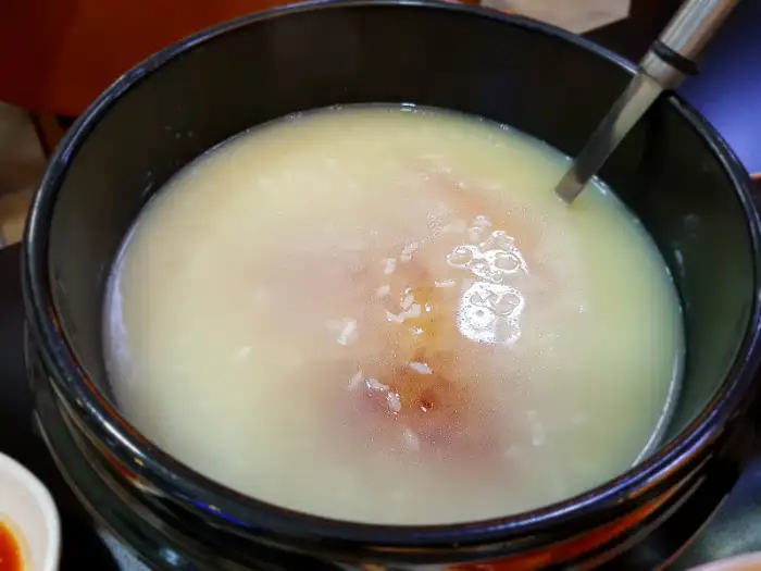 이산찰누룽지닭오리백숙 닭백숙 국물
