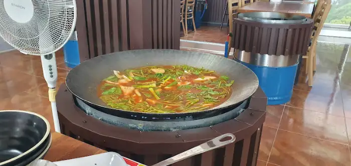 장어탕 비주얼