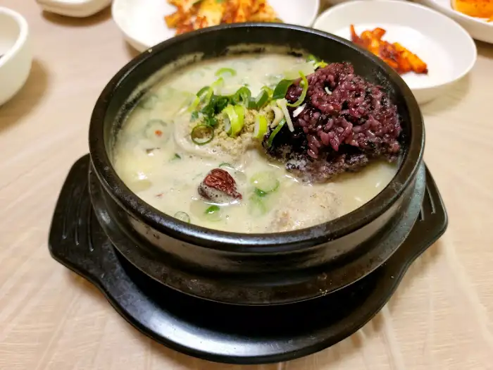정원 본점의 닭고기 요리