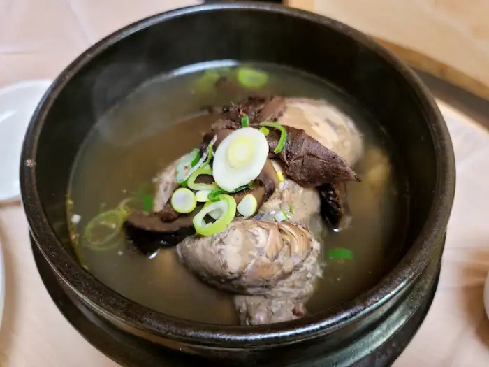 정원 본점의 오리 능이 백숙