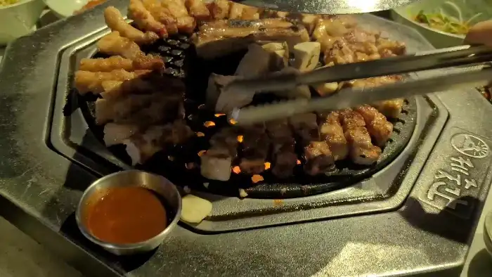 제줏간 전주혁신도시점의 활화산 볶음밥과 계란찜