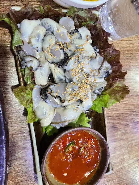 신선한 굴 요리
