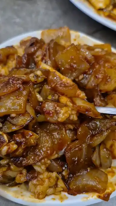 접시에 담긴 대구뽈불고기